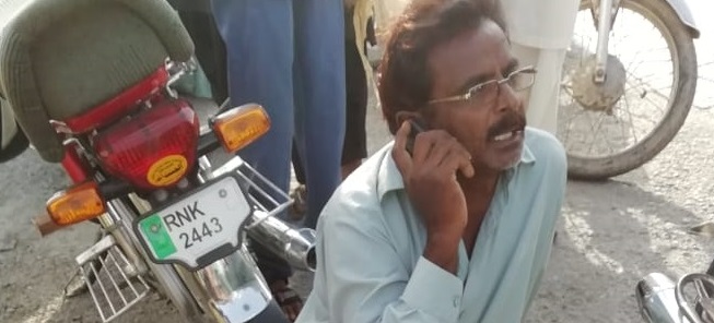 موٽر سائيڪل جي ڦر،مزاحمت تي مالڪ زخمي،ڦورو فرار
