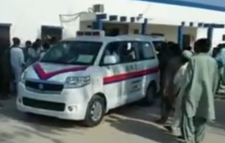 بجلي جي تار لڳائڻ تان جهيڙو،فائرنگ، فوت