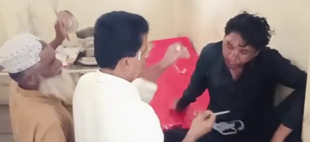 انڊس هاءِ وي تي ٻن مختلف حادثن ۾ 2 ڄڻا زخمي
