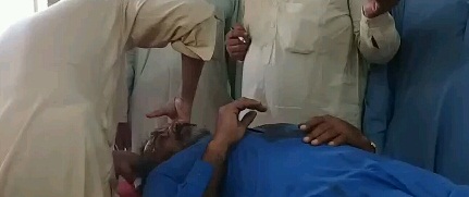 هٿياربندن جي حملي ۾ هڪ شخص زخمي، لکين رپين جي ڦر