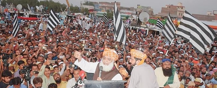 آزادي مارچ قافلا اسلام آباد پهچي ويا، جلسو جمعي نماز بعد ٿيندو