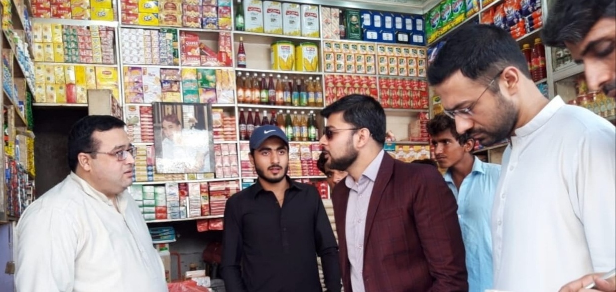 هٿرادو مهانگائي ڪندڙن کي بخش نه ڪيو ويندو؛ ڊپٽي ڪمشنر
