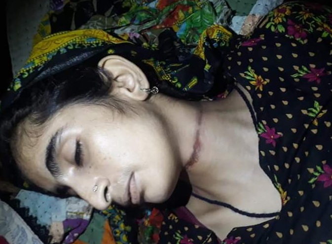 شادي شده ناري جو گهر ۾ پکي مان ٽنگيل لاش هٿ