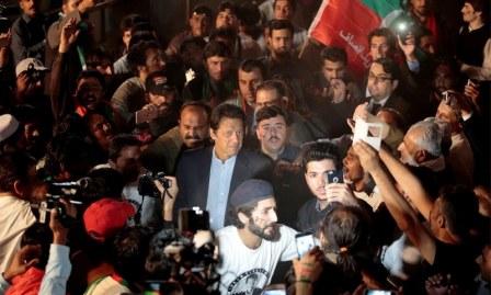 پي ٽي آءِ فنڊنگ: 18 مهينن جي خاموشيءَ بعد اسڪروٽني ٻيهر شروع