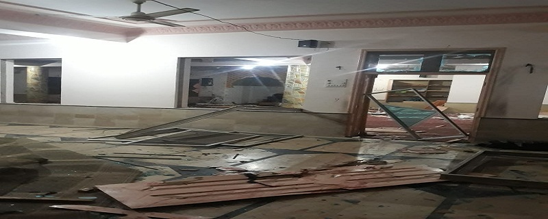 ڪوئيٽا مسجد ۾ ڌماڪو، ڊي ايس پي سميت 15 فوت، 21 زخمي