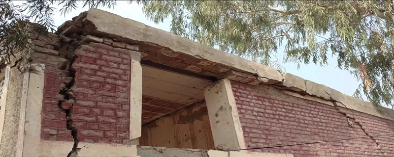 اسڪولن ۾ ڏار پئجي ويا، معصوم زندگيون داءُ تي لڳل