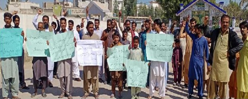 کنڀيل نوجوانن جي وارثن جا پکو ۽ نوشهرو ۾ مظاهرا