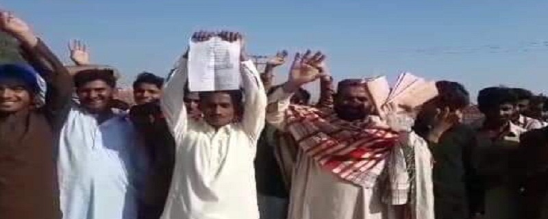 شوگر مل پاران ڪمند جو اگهه گهٽائڻ خلاف آبادگارن جو احتجاج