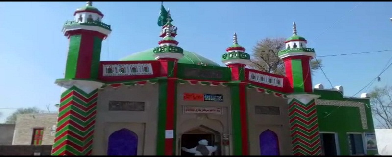 دادلي سرڪار جي ميلي ۾ صوفي فنڪارن ماڻهو جهومائي ڇڏيا