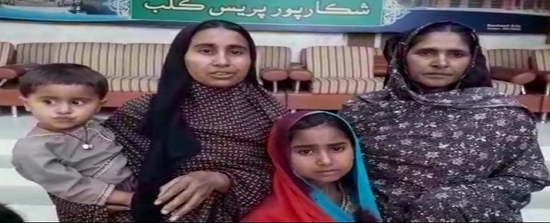 مڙس جي علاج لاءِ نياڻي وڪرو، ڇوڪري کنڀڻ خلاف احتجاج