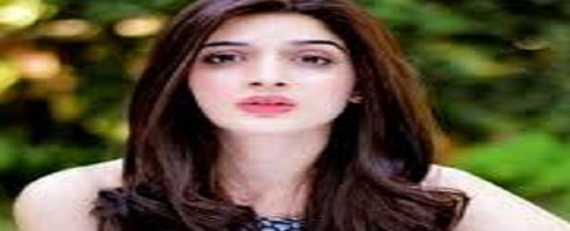 تنقيد کان پوءِ اداڪاري ۽ ملڪ ڇڏڻ جو فيصلو ڪيو هو,ماوره