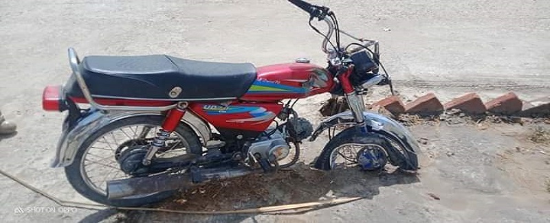 فوجي موڙ وٽ حادثي ۾ 2 ڄڻا فوت، ڊرائيور فرار