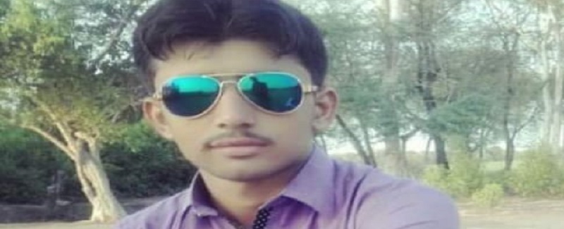 ٻن موٽرسائيڪلن ۾ آمهون سامهون ٽڪر هڪ فوت هڪ زخمي