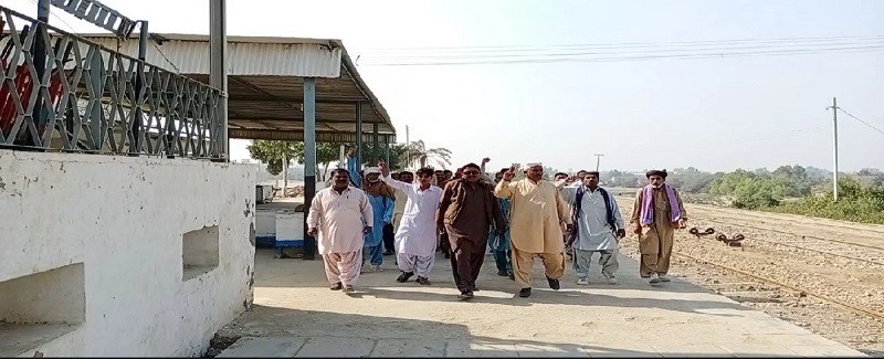 خوشحال خان خٽڪ بحال ڪريو ڪشمور ۾ شهرين جو احتجاج