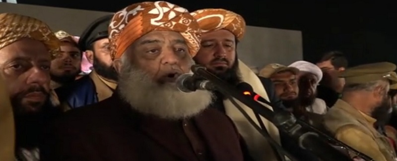 اسلام آباد تان قبضو ختم ڪرائينداسن، مولانا فضل الرحمان