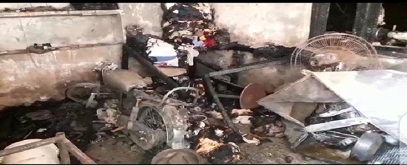 شارٽ سرڪٽ سبب باهه، ٽي ڄڻان سڙي زخمي