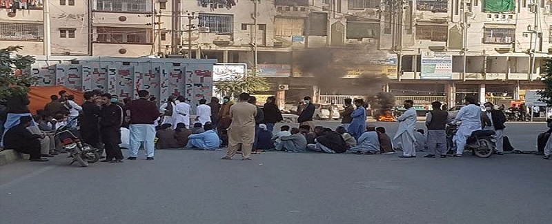 مچ سانحو، ڳالهيون ڪامياب ڌرڻا ختم، ميتن جي تدفين