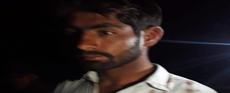 نوجوان کان ڦر، مزاحمت تي ڪٽڪو ڏئي چور فرار
