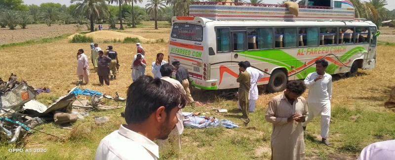 خيرپور لڳ حادثي ۾ 12 ڄڻا فوت، 20 ٻيا زخمي