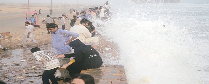 هندي سمنڊ ۾ طوفان جا سنڌ تي اثر