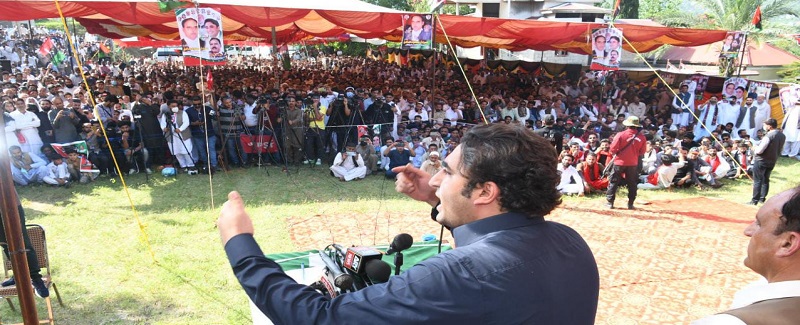 عمران ڪشمير جي سفيربدران ڪلڀوشن جو وڪيل بڻيو، بلاول