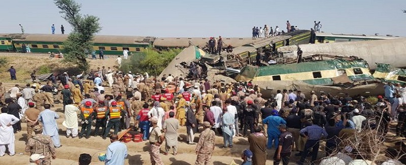 گهوٽڪي ريل حادثو،40 مسافر اجل جو شڪار،ڪيترا ئي زخمي