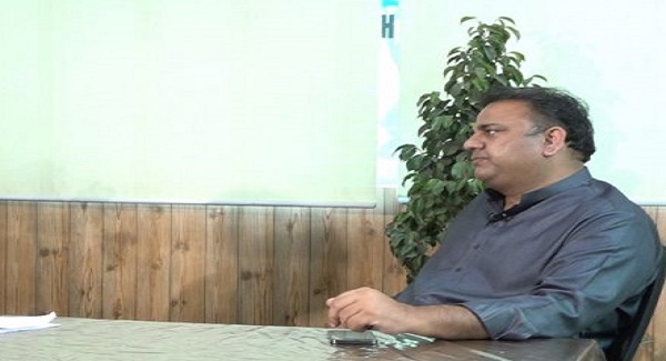 سنڌ ۾ گورنر راڄ نٿو لڳائي سگهجي،فواد چوڌري
