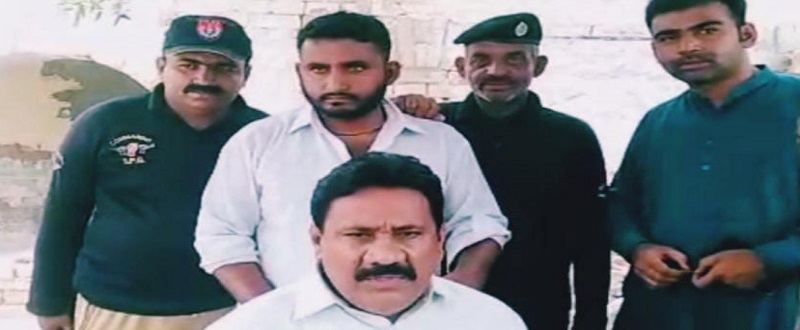 عشق ۾  مست ٻن نوجوانن کي پوليس اغوا کان بچائي ورتو