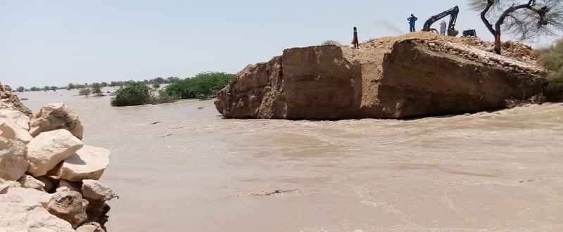 ايف پي بچاءَ بند کي گهارو، ڪيترائي ڳوٺ پاڻي هيٺ
