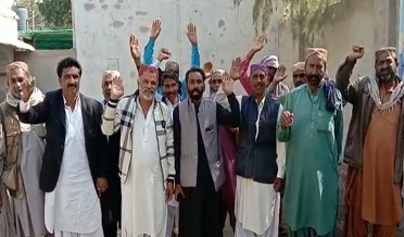 آبپاشي کاتي جي ملازمن جو مطالبن جي مڃتا لاءِ احتجاج￼