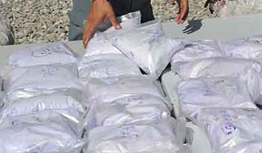 هيروئن جا ڪيپسول ڳهي پرڏيهه اسمگل ڪرڻ جي ڪوشش، 3 جوابدار گرفتار