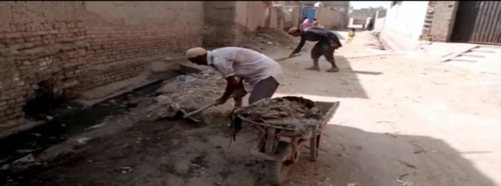 يوسي دڙا  ۾  ٻن خانگي ملازمين  کي پگهارن نه ملڻ جو انڪشاف
