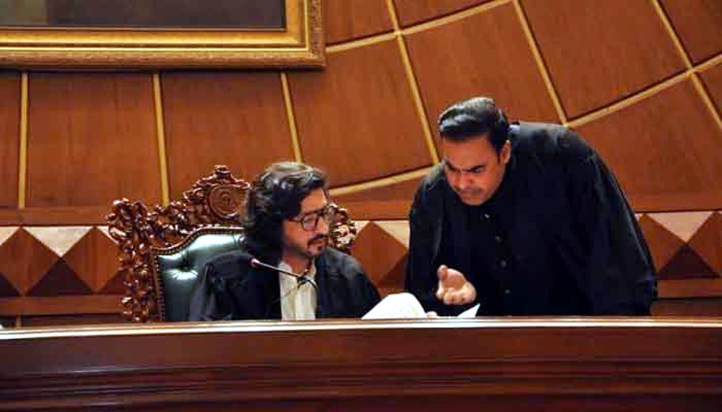 ڊپٽي اسپيڪر پنجاب اسيمبلي خلاف بي اعتمادي جي رٿ جمع
