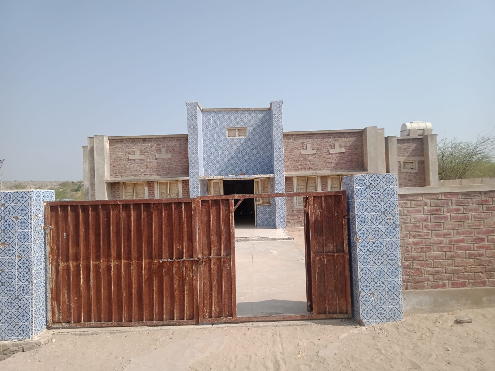 صحت کاتي جي نااهلي، ڊسپينسري عوام لاءِ بي لاڀ بڻيل