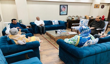عذرا پيچوهو  سان امتياز شيخ  ۽ باري پتافي جي ملاقات