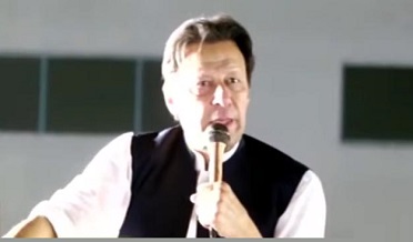 ملڪ اندر ۽ ٻاهر مونکي مارڻ جي سازش ٿي پئي: خان