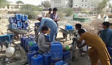پاڻي جي فراهمي بند، پيئڻ جوپاڻي اڻلڀ