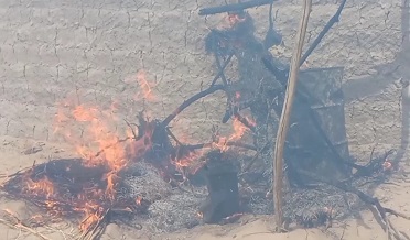 بااثر پورهيت جي گهرکي باهه ڏئي ڇڏي،ڌڻي جو احتجاج