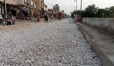 مڪاني چوندون، قانون جي لتاڙ، ترقياتي ڪم جاري