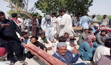 شاخون نه کولڻ خلاف آبادگارن جو احتجاج