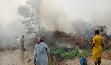 دريا خان مري ۾ اوچتو باھ،پورهيت جو گهرسڙي رک