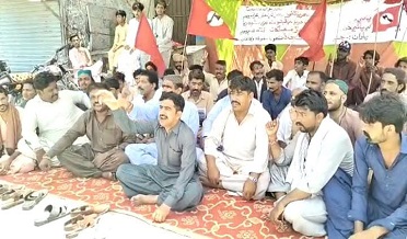 جيئي سنڌ محاذ تي ڪارڪنن جو پاڻي کوٽ ۽ مهانگائي خلاف احتجاج