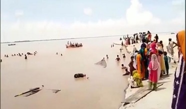 درياهه سنڌ ۾ ڄاڄين جي ٻيڙي اونڌي، وڌيڪ 4 لاش هٿ