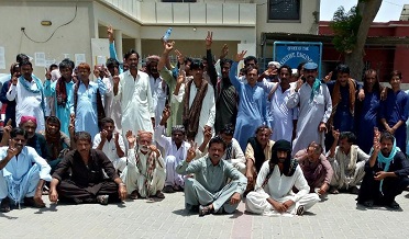 آرو پلانٽ جي ملازمن کي انصاف نه مليو،پگهارن نه ملڻ خلاف احتجاج