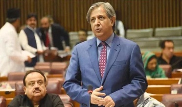 عمران خان جي لفظن کي ڪڏهن به سنجيده نه ورتو: تارڙ