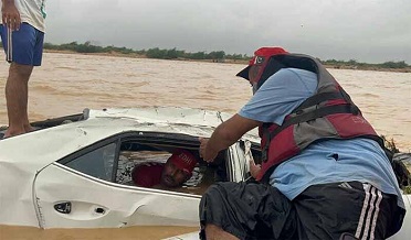 لنڪ روڊ تي ٻڏي ويل ڪار جي ڊرائيور جو لاش 12 ڏينهن کانپوءِ هٿ