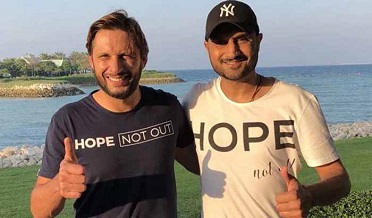 شاهد آفريدي منهنجي لاءِ تحفا آڻيندو هو: هرڀجن سنگهه