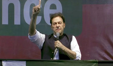خان ننڍي چونڊ تان هٿ کڻي ويو، نامزدگي ڪاغذ واپس