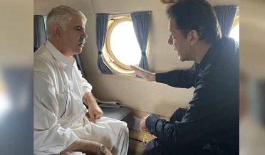 هاڻي چارسده ياد آيو اوهان کي ؟ عمران خان جي آمد تي ٻوڏ متاثرن جو احتجاج