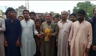 بااثر جي زيادتين خلاف ڳوٺاڻن جو احتجاج